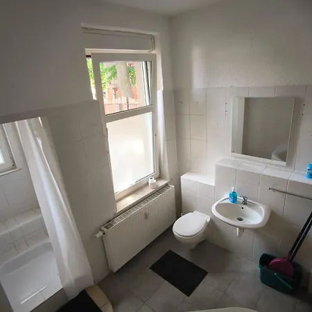 Apartment Preiswerte Fuer Monteure, Wlan, Smart-tv & Kostenfreie Parkplaetze Neupetershain