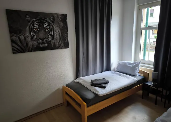 公寓 Preiswerte Fuer Monteure, Wlan, Smart-tv & Kostenfreie Parkplaetze