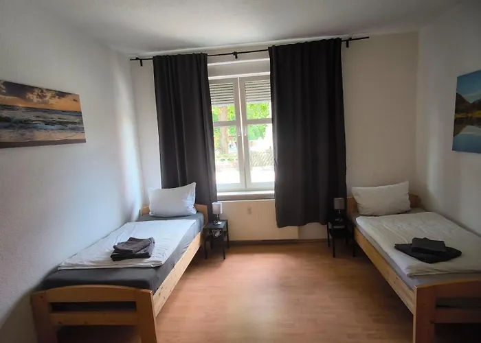 Preiswerte Fuer Monteure, Wlan, Smart-tv & Kostenfreie Parkplaetze