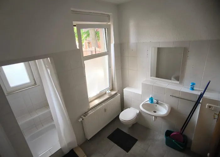 公寓 Preiswerte Fuer Monteure, Wlan, Smart-tv & Kostenfreie Parkplaetze Neupetershain